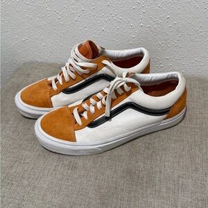 Vans Men’s Old Skool Sneakers in White, Tan & Black